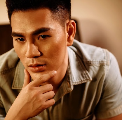 Mr.Hùng